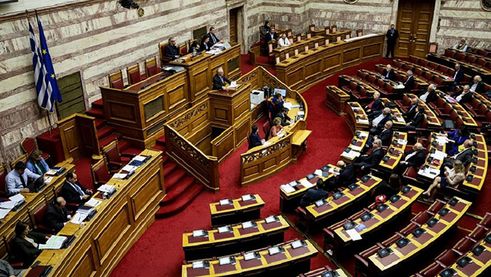 Ψηφίστηκε από τη Βουλή η τροπολογία για την προστασία της πρώτης κατοικίας